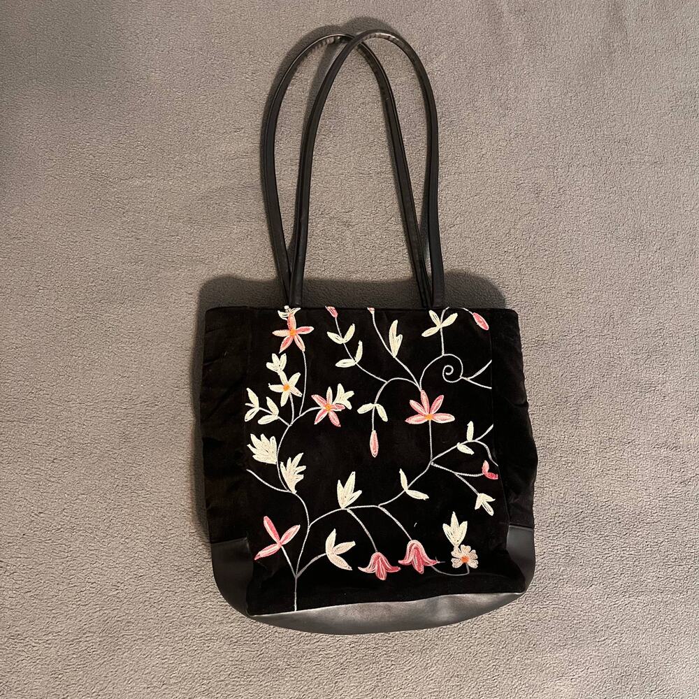Bueno Boho Velvet Embroidered Tote Black Floral Sholder Bag Faux Leather Purse